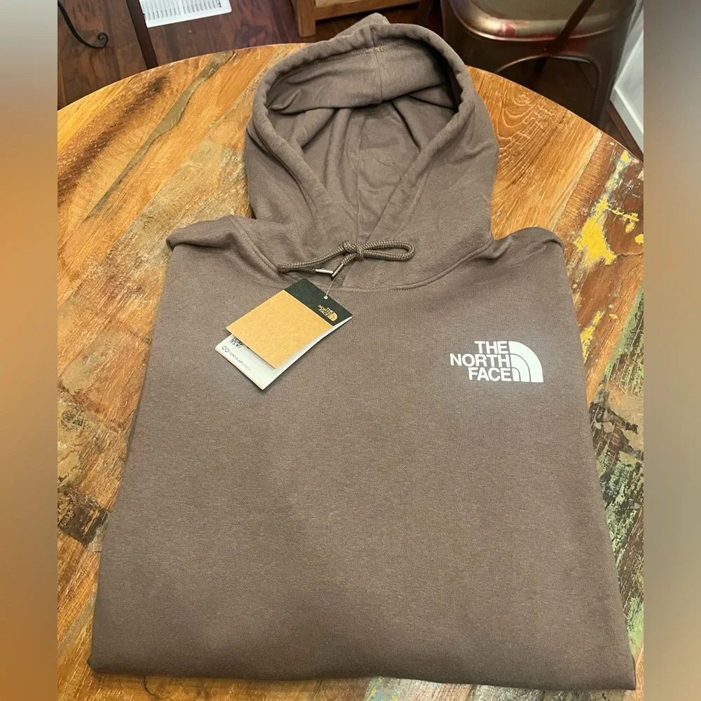 NWT North Face Men’s Hoodie